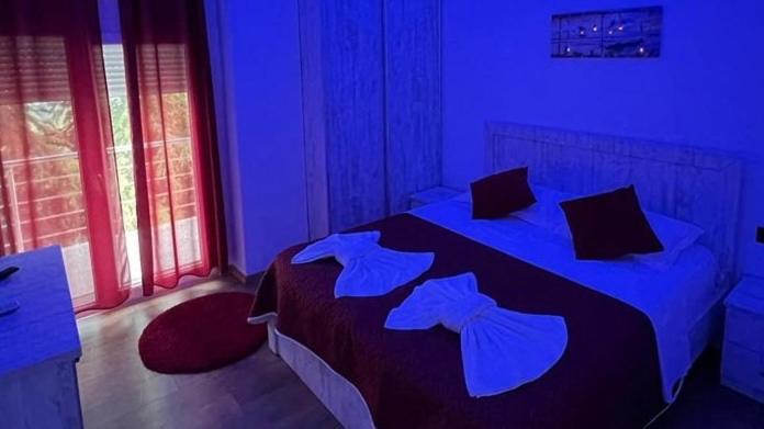 Lundra Hotel Gramsh Eksteriør billede